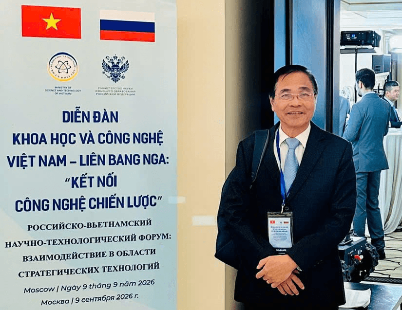IESS Director participates in the Vietnam - Russia science and technology forum on “Strategic technology connectivity” in Moscow, Russia