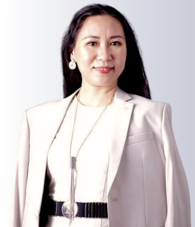 BÀ BÙI THỊ THỦY TIÊN