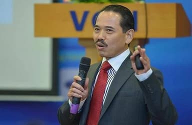 Chuyên gia kinh tế Bùi Ngọc Sơn
