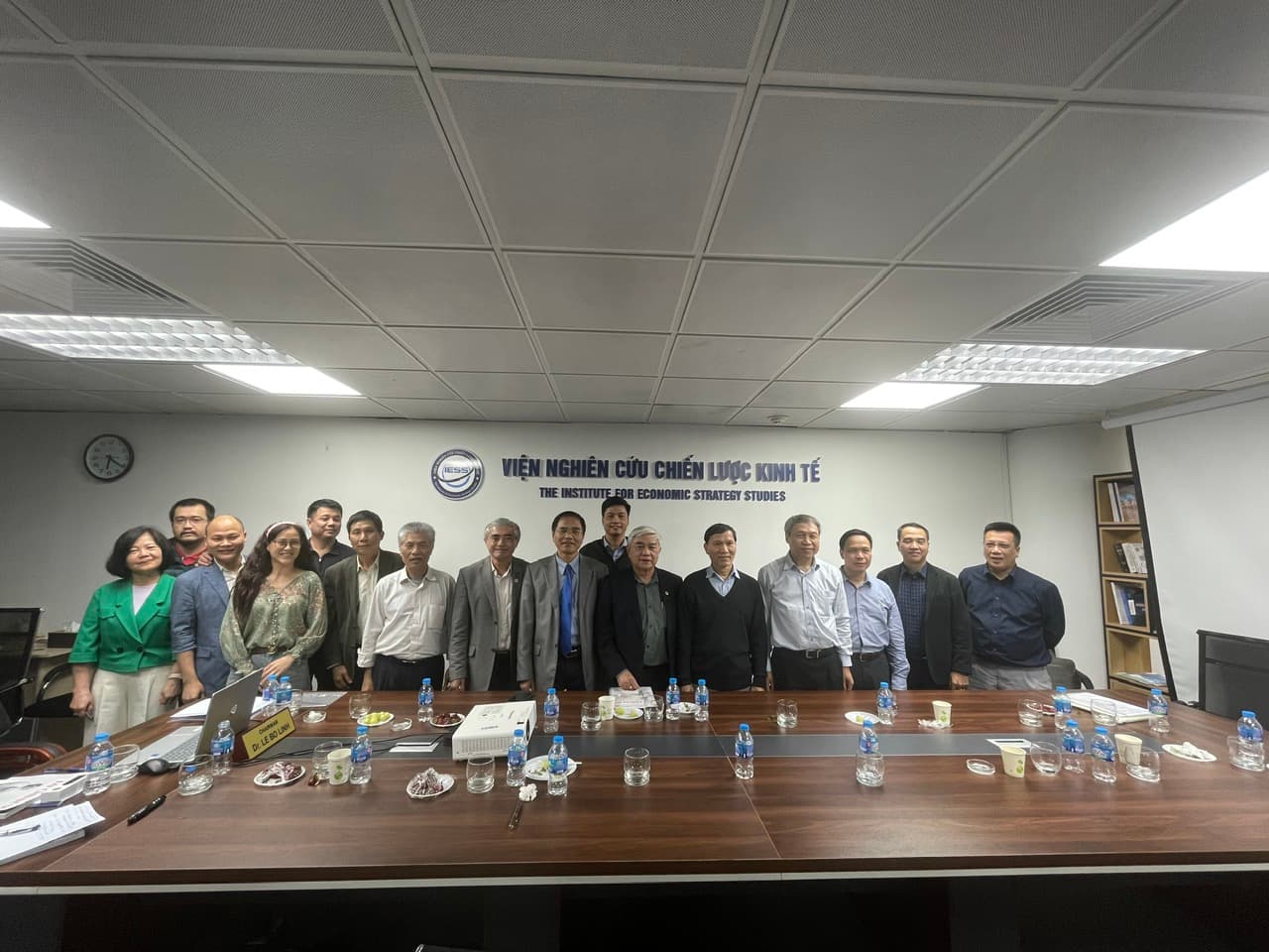 Các chuyên gia tham dự Tọa đàm