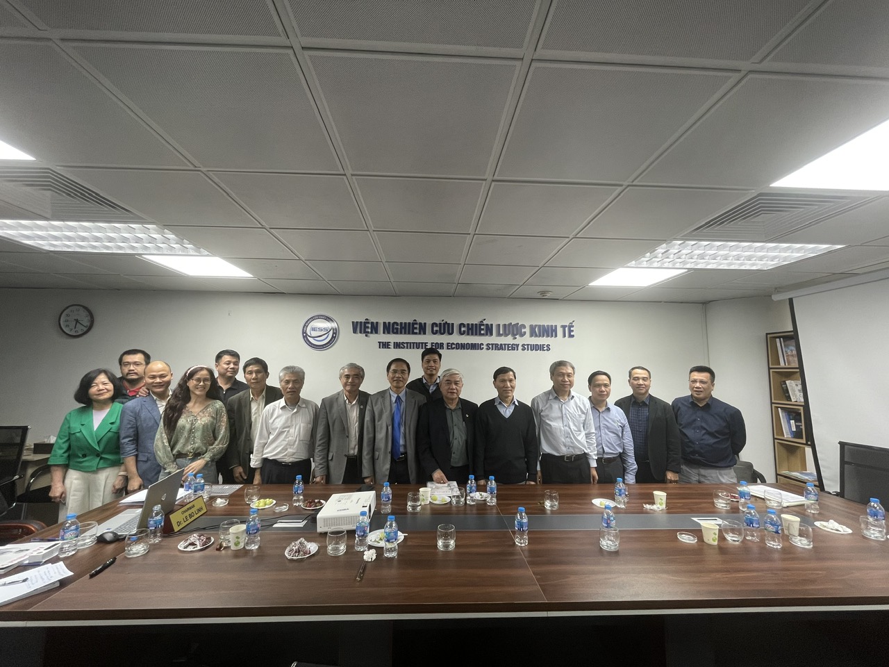Các chuyên gia tham dự Tọa đàm